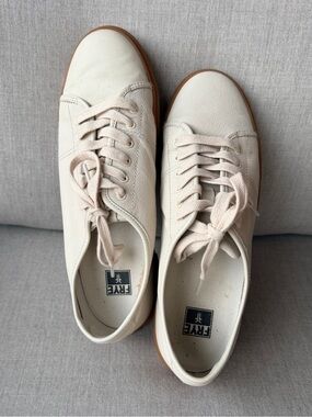 Frye Ivory Gia Low Lace Leather Sneakers with Gum Sole